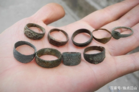 “戒指”真的是外国舶来品吗？很多人中国人都误解了(戒指在西方的由来)